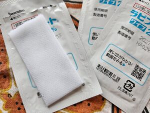 ラピフォートワイプを開封した不織布ワイプの様子